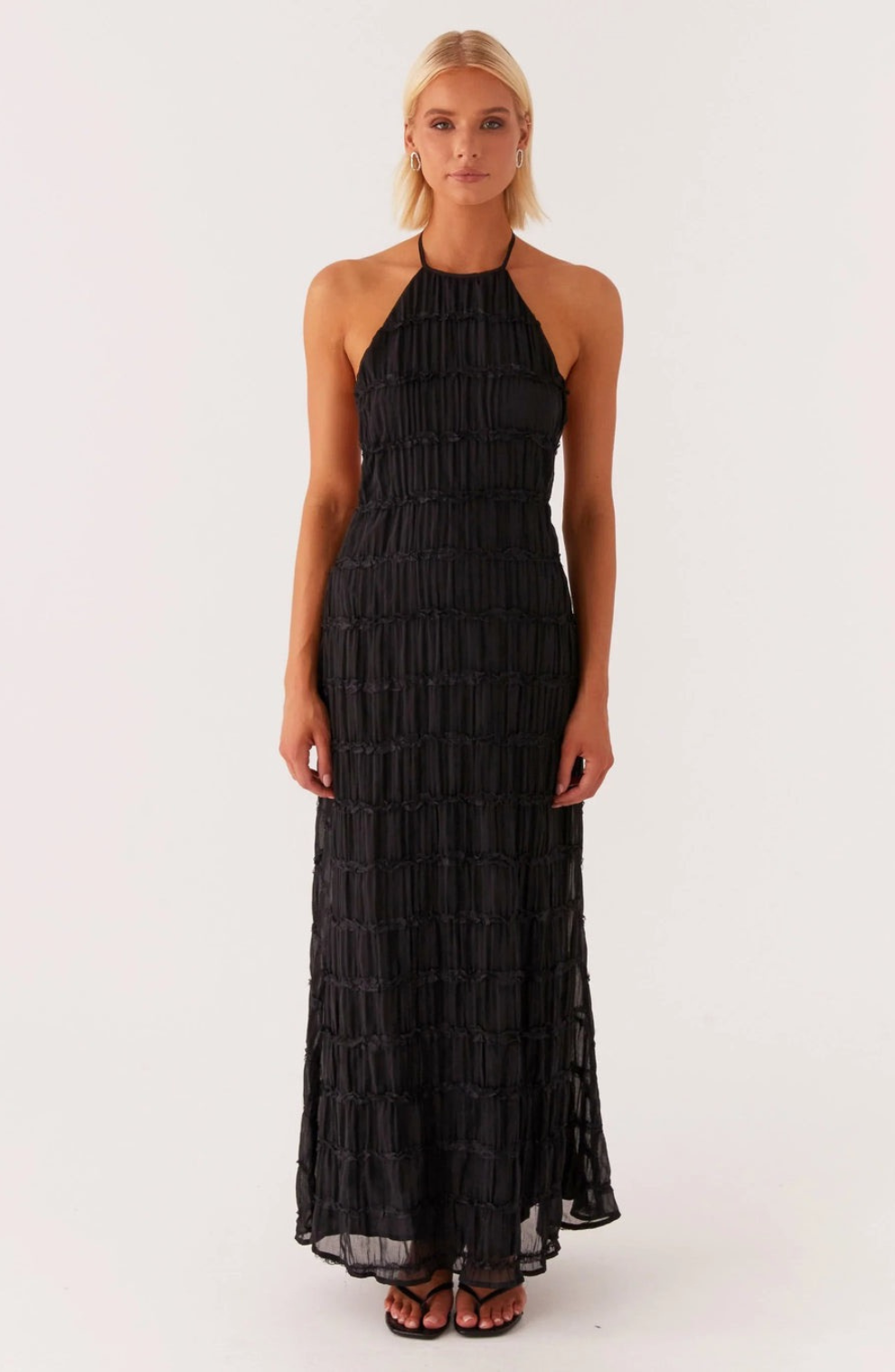 Caroline - Textured Halter Maxi jurk