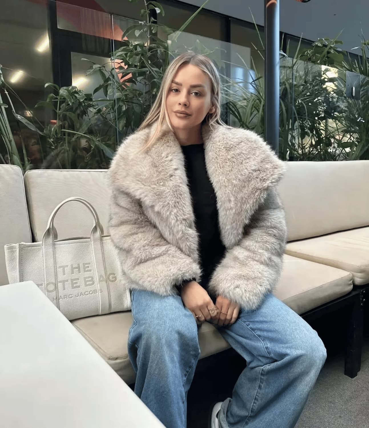 Lune | Faux Fur Coat