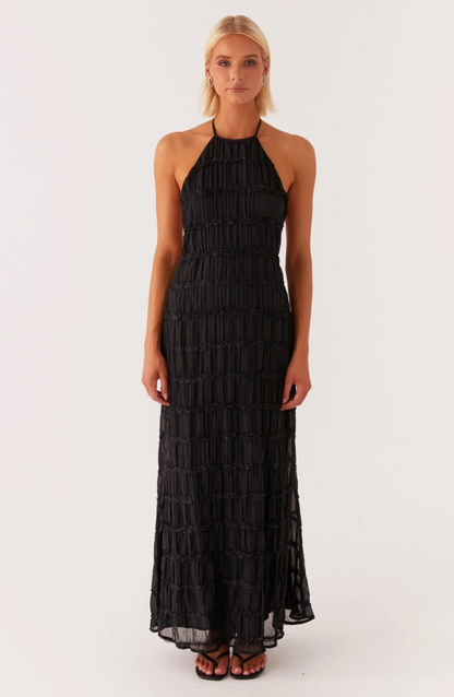 Caroline - Textured Halter Maxi jurk